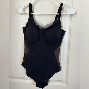 Women's  body Shape-ware